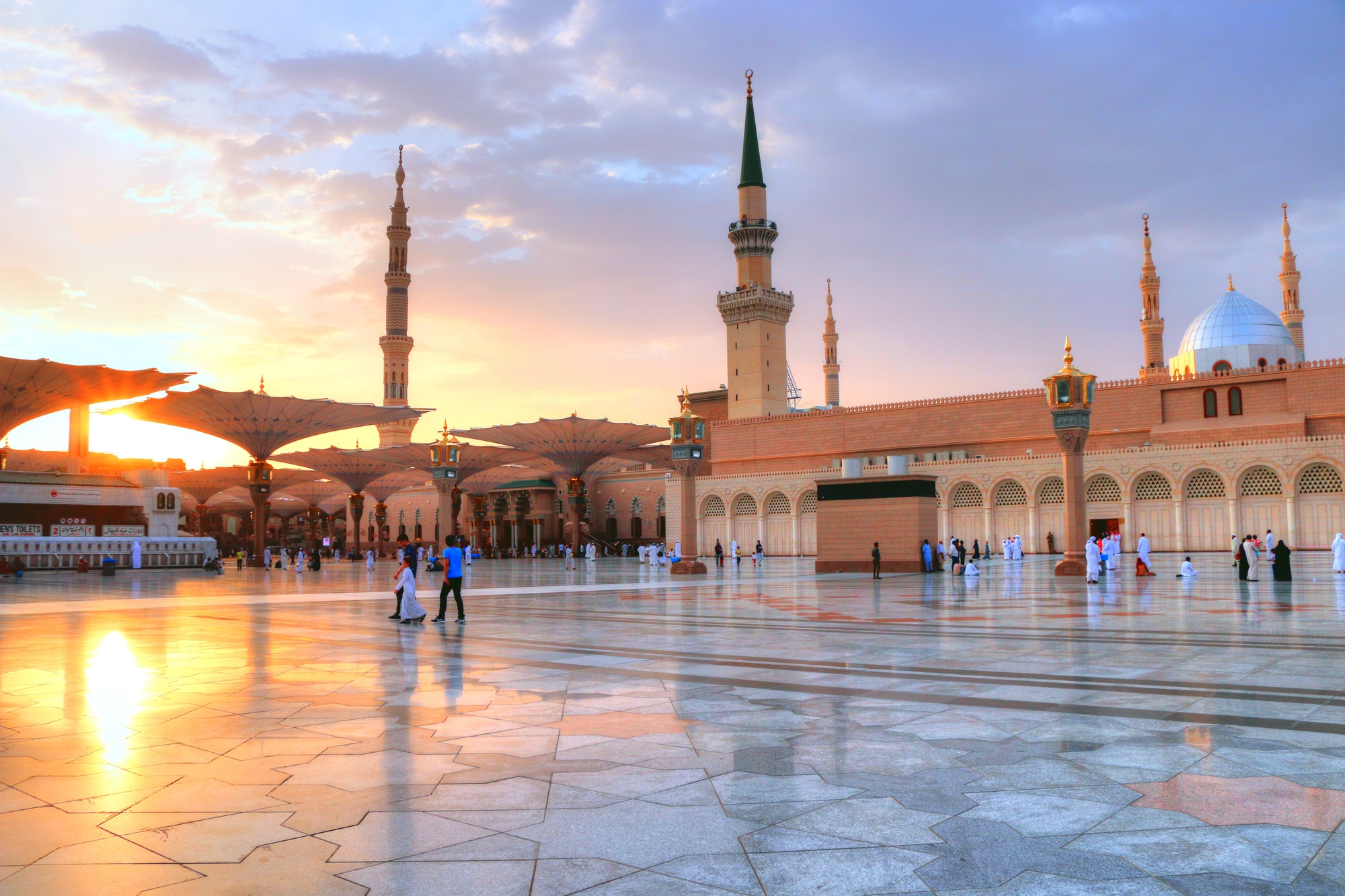 Prophet Mohammed Mosque , Al Masjid an Nabawi - Medina / Saudi Arabia